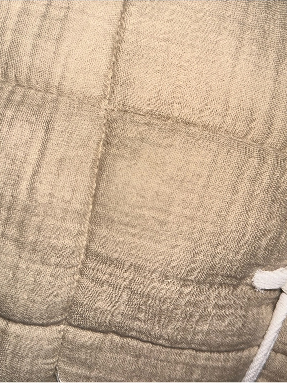 QUINCE Quilted 100% Organic Cotton Full/Queen Quilt in Beige/Tan - NWOT - Picture 3 of 5